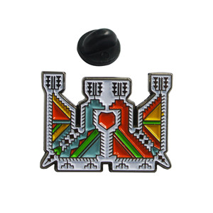 custom colorful badges with rubber butterfly clutch